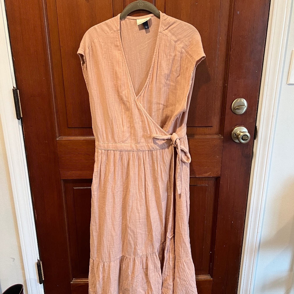 Universal Thread Blush Pink Wrap Dress Large